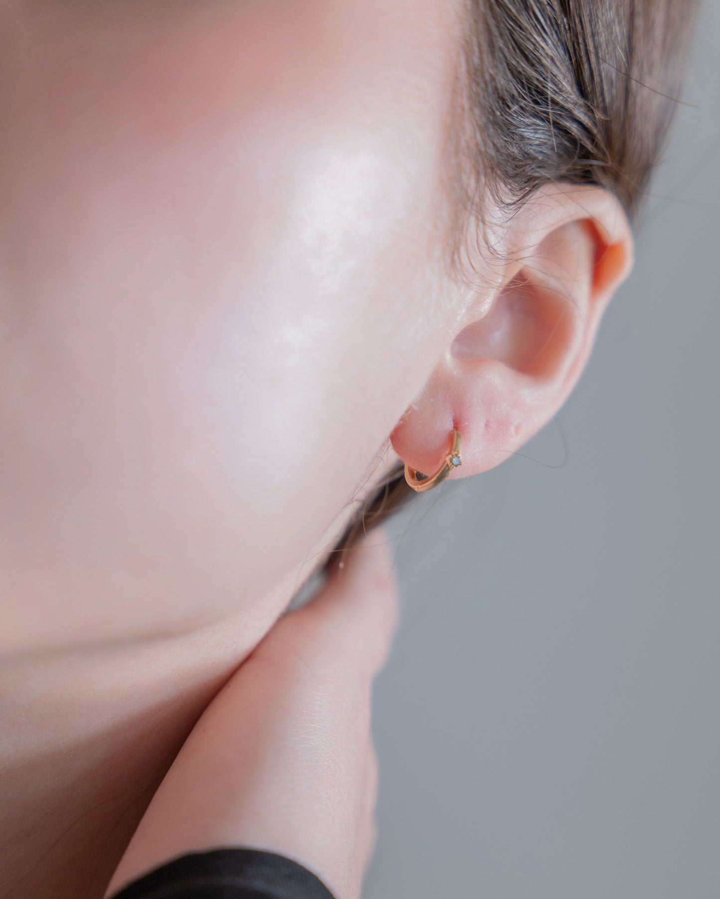 12mm ダイヤモンド ハギー ピアス
