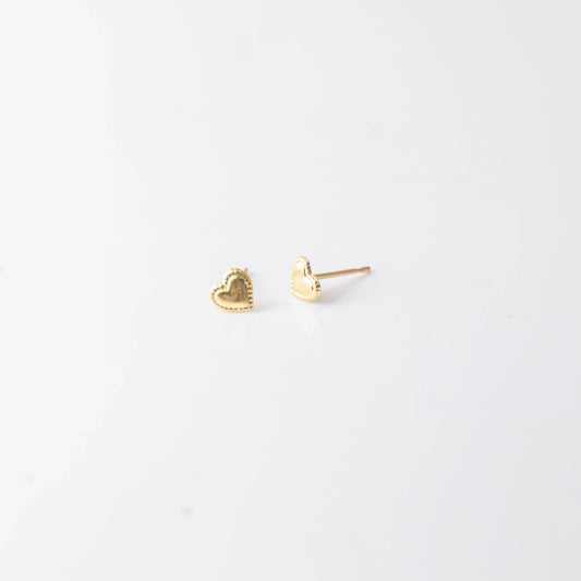 スモールハートスタッドピアス